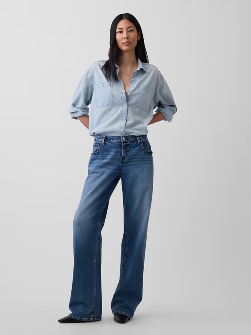GAP Women’s Cotton Denim Big Shirt Long Sleeve Button Up XS Light Indigo